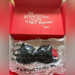 SPANX Up For Anything Strapless Bra - Very Black, 32B